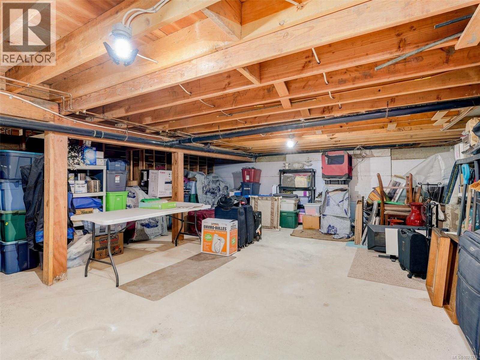 4179 Tuxedo Dr, Saanich, British Columbia V8X 4T1 - Photo 28 - 1021273