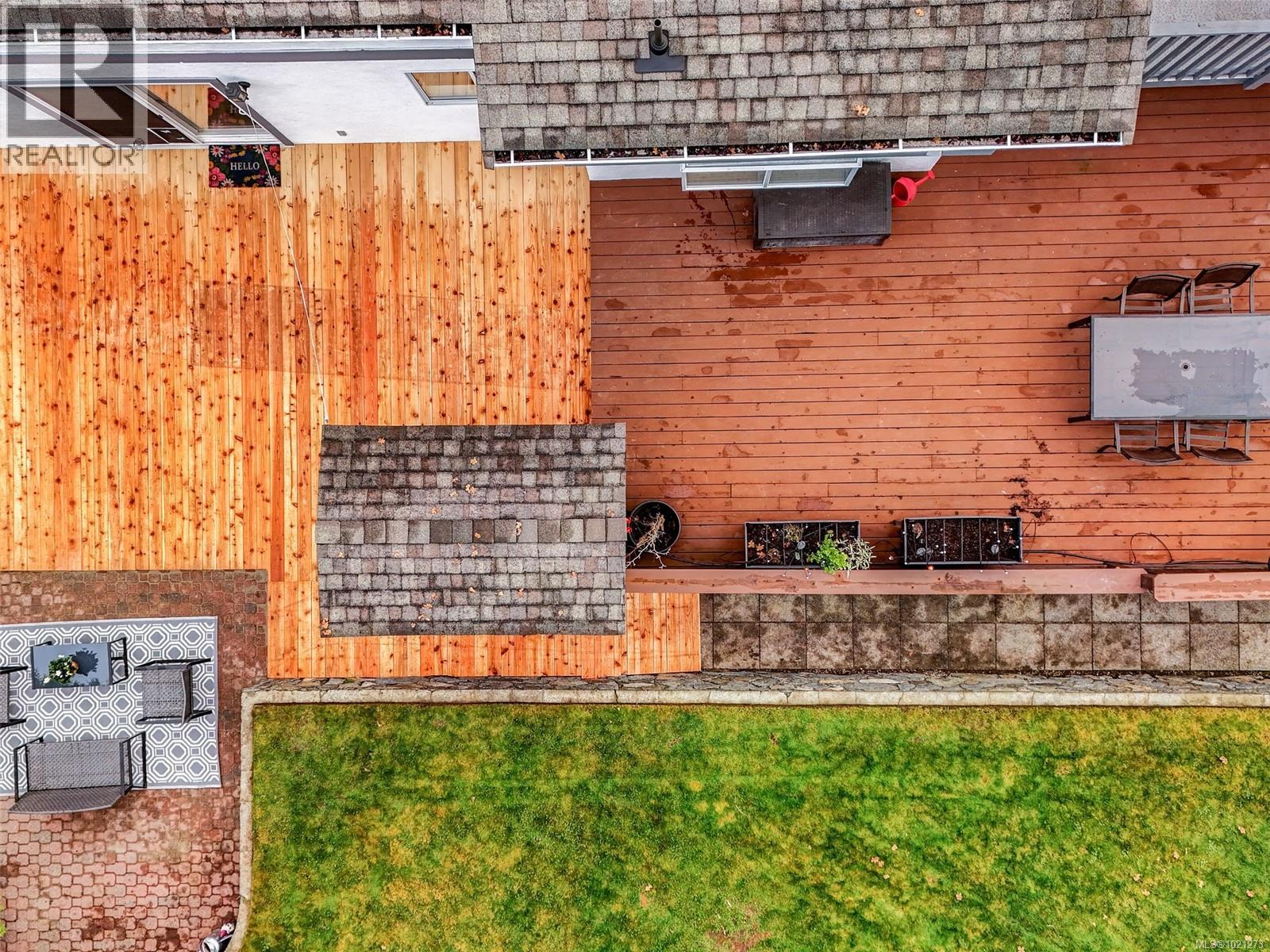 4179 Tuxedo Dr, Saanich, British Columbia V8X 4T1 - Photo 46 - 1021273