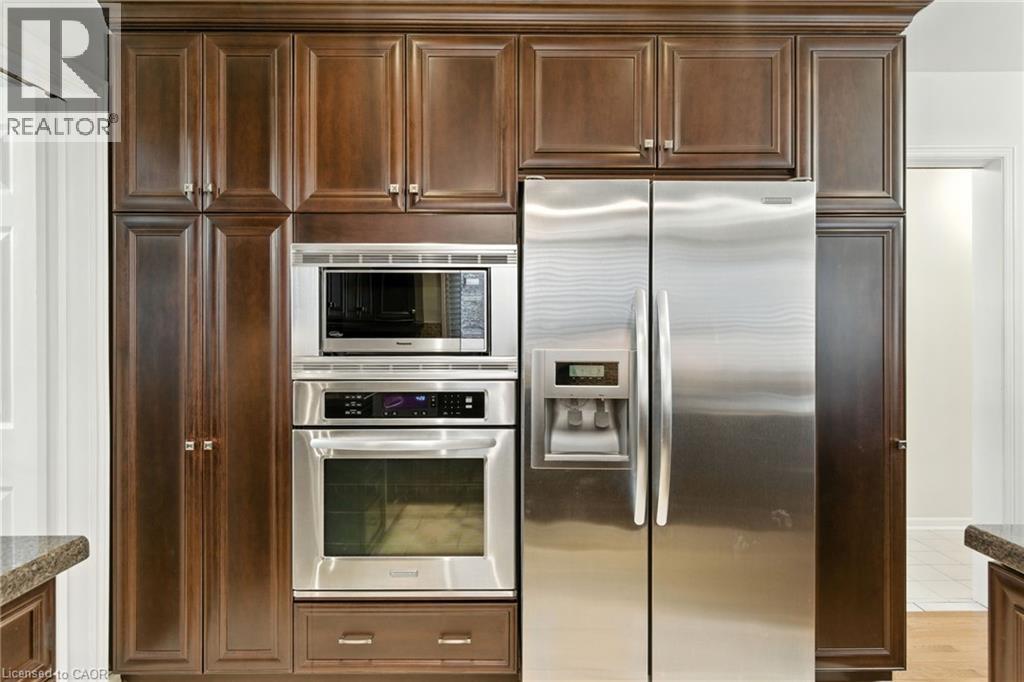 561 Harmony Avenue, Burlington, Ontario  L7N 3S7 - Photo 12 - 40773600