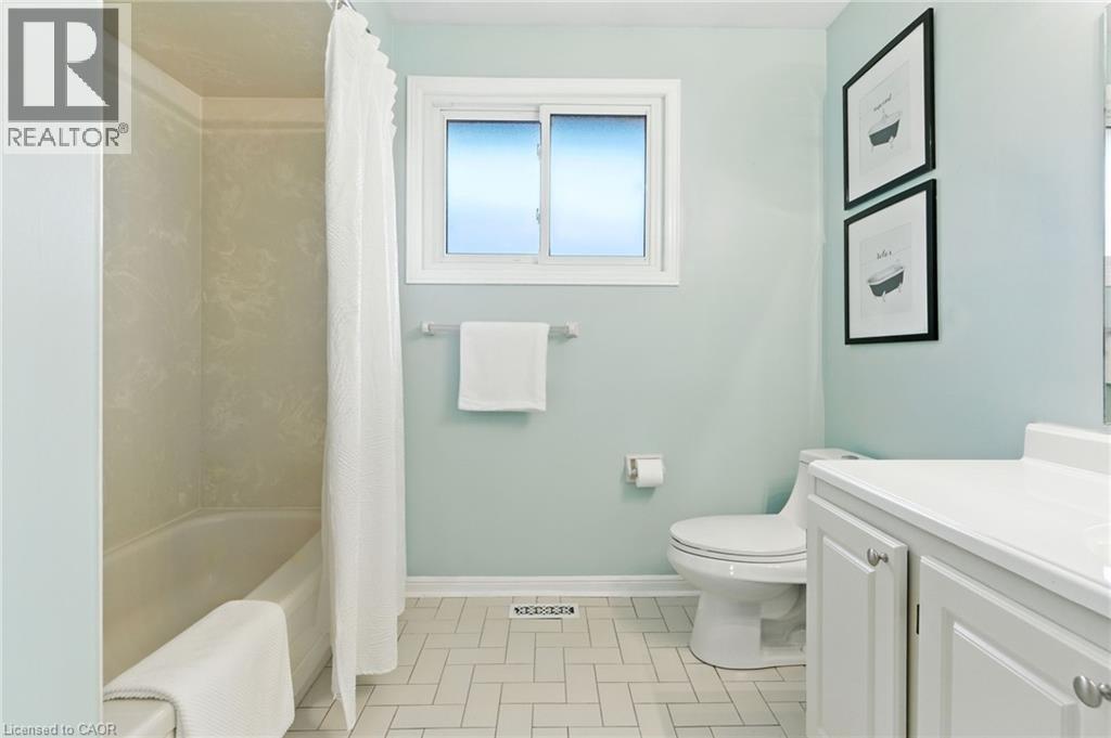 561 Harmony Avenue, Burlington, Ontario  L7N 3S7 - Photo 33 - 40773600