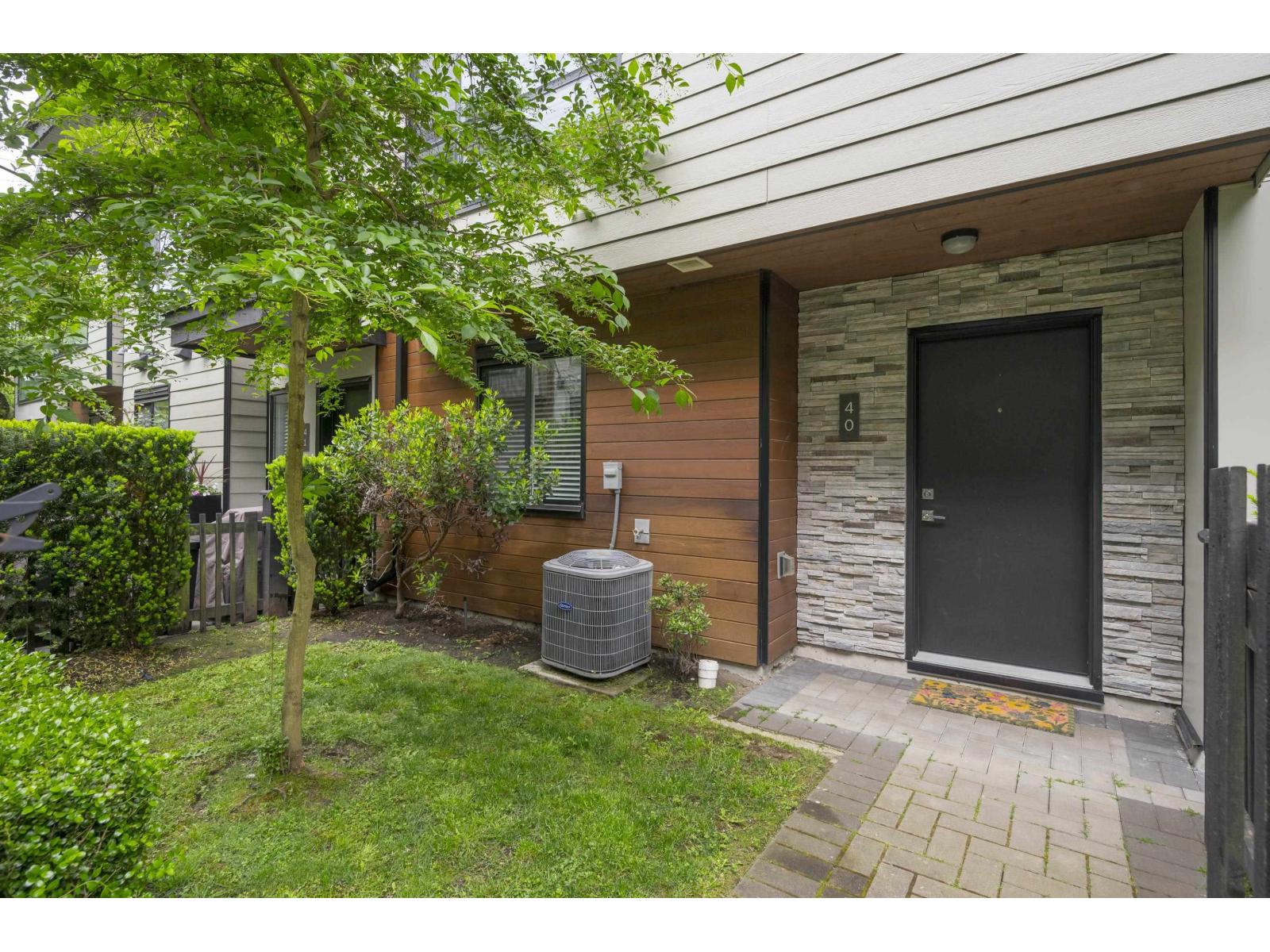 40 15688 28 Avenue, Surrey, British Columbia  V3Z 0N1 - Photo 3 - R3070580