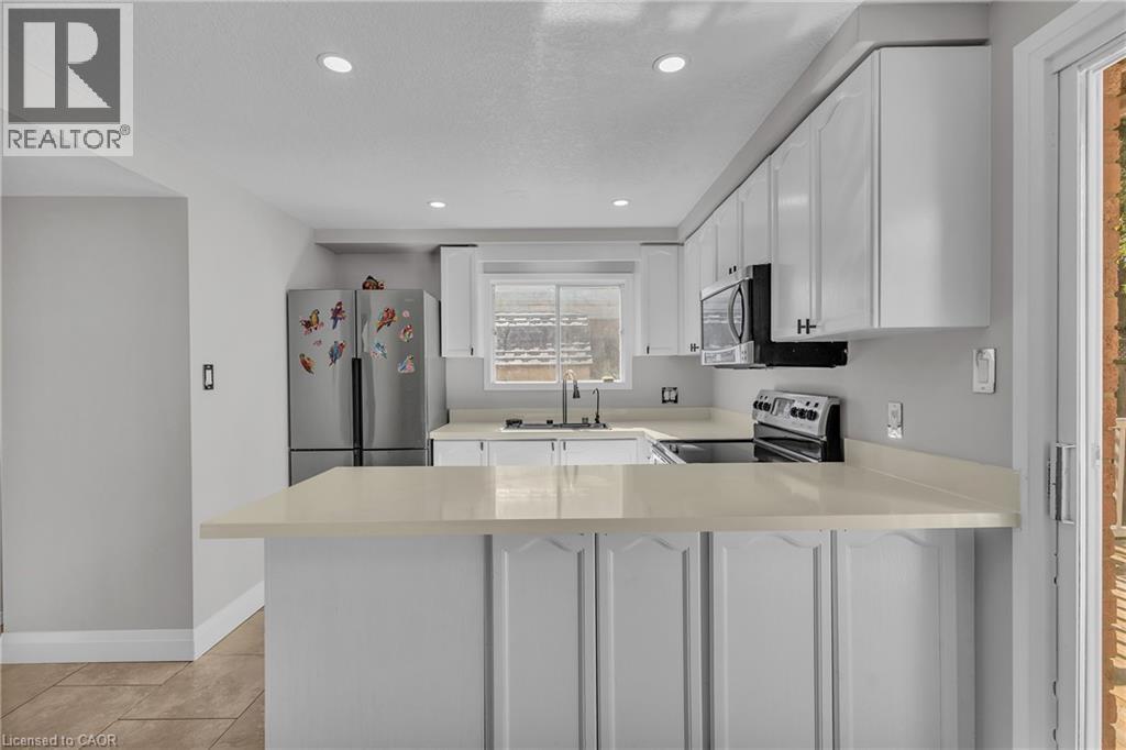 43 Connelly Drive, Kitchener, Ontario  N2N 2T7 - Photo 21 - 40777499