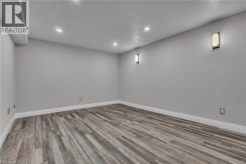 43 Connelly Drive, Kitchener, Ontario  N2N 2T7 - Photo 38 - 40777499