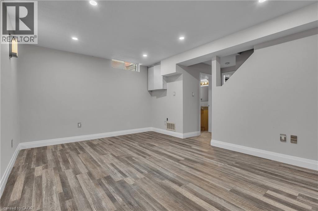 43 Connelly Drive, Kitchener, Ontario  N2N 2T7 - Photo 39 - 40777499