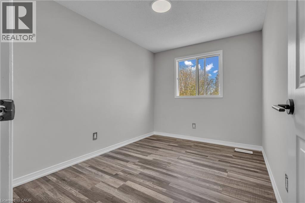 43 Connelly Drive, Kitchener, Ontario  N2N 2T7 - Photo 33 - 40777499