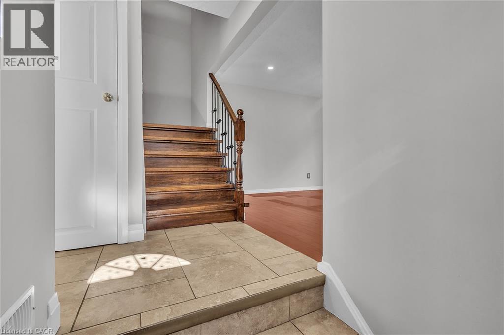 43 Connelly Drive, Kitchener, Ontario  N2N 2T7 - Photo 14 - 40777499