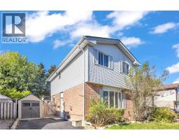 43 CONNELLY Drive, Kitchener, Ontario