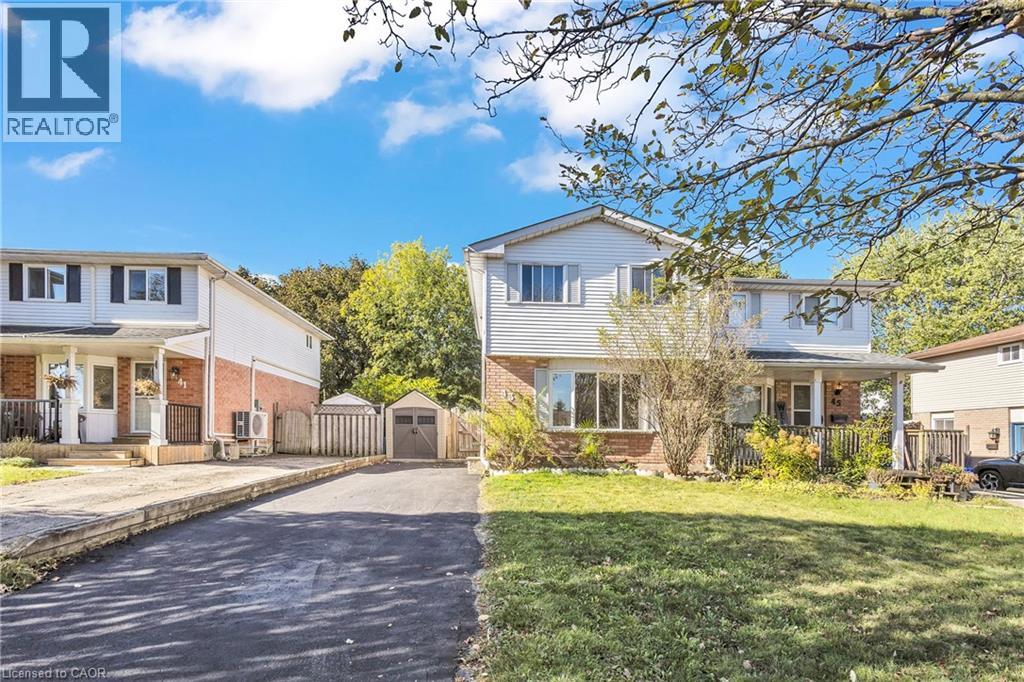 43 Connelly Drive, Kitchener, Ontario  N2N 2T7 - Photo 3 - 40777499