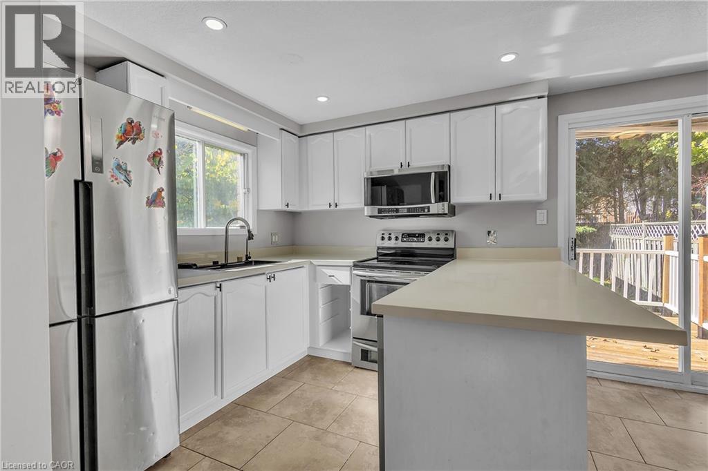 43 Connelly Drive, Kitchener, Ontario  N2N 2T7 - Photo 18 - 40777499