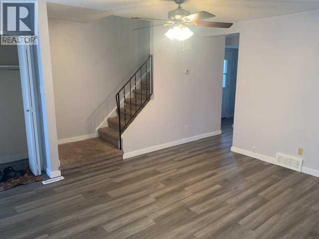 18 Princeton Crescent W, Lethbridge, Alberta  T1K 4S4 - Photo 3 - A2268590