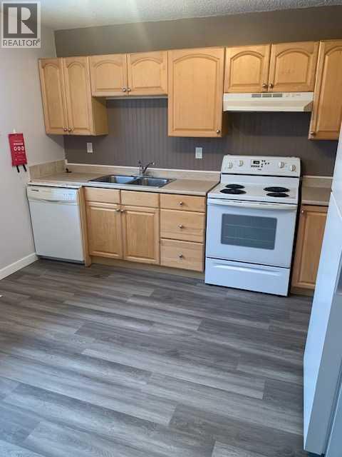 18 Princeton Crescent W, Lethbridge, Alberta  T1K 4S4 - Photo 7 - A2268590