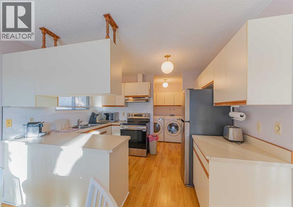 130 27 Avenue Nw, Calgary, Alberta  T2M 2H2 - Photo 8 - A2271591