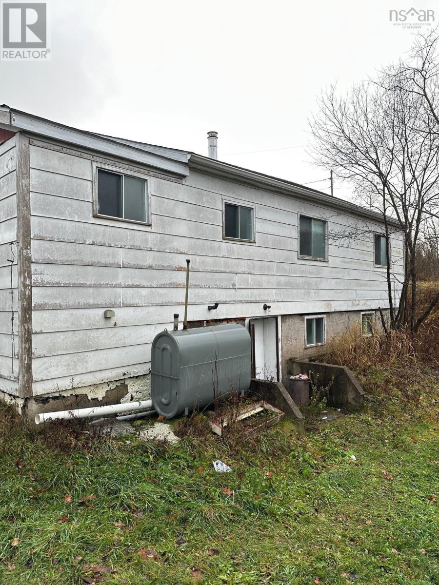 84 Chambers Road, Brooklyn, Nova Scotia  B0N 2A0 - Photo 16 - 202528692