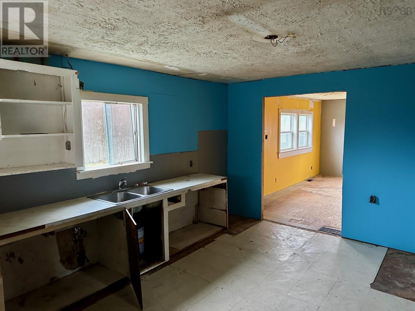 84 Chambers Road, Brooklyn, Nova Scotia  B0N 2A0 - Photo 3 - 202528692