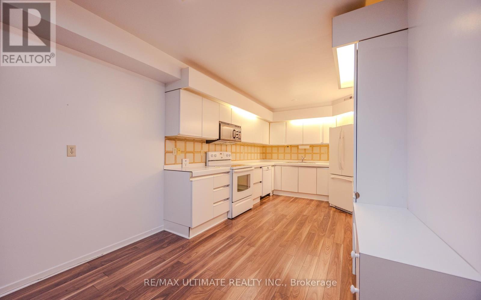 201 - 240 Heath Street W, Toronto, Ontario  M5P 3L5 - Photo 29 - C12583052