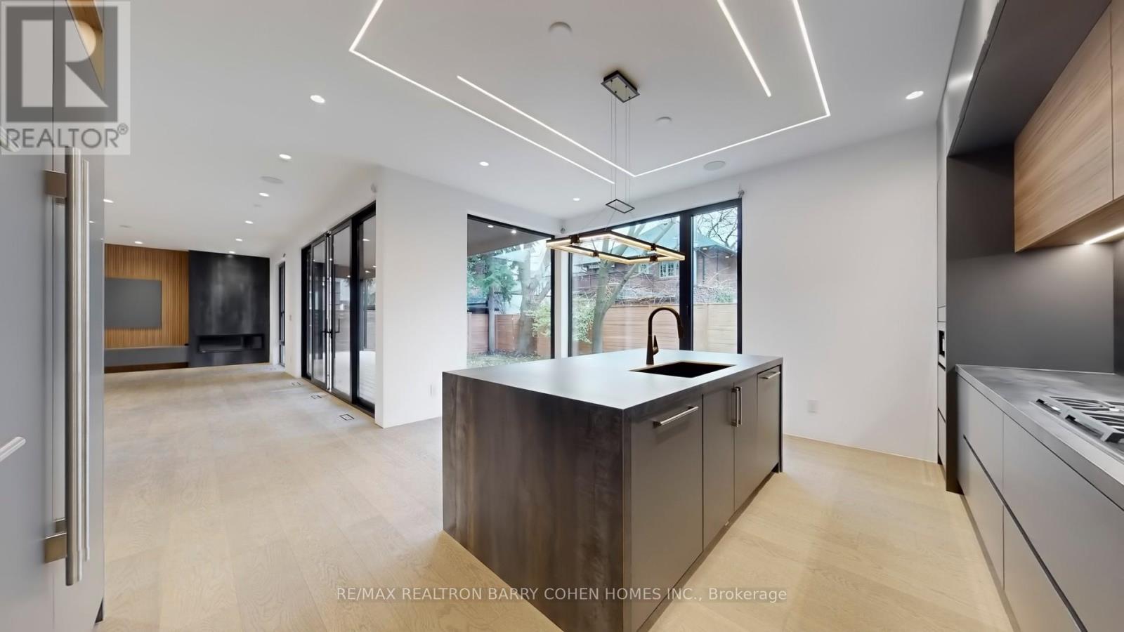 135 Imperial Street, Toronto, Ontario  M5P 1C7 - Photo 7 - C12583102