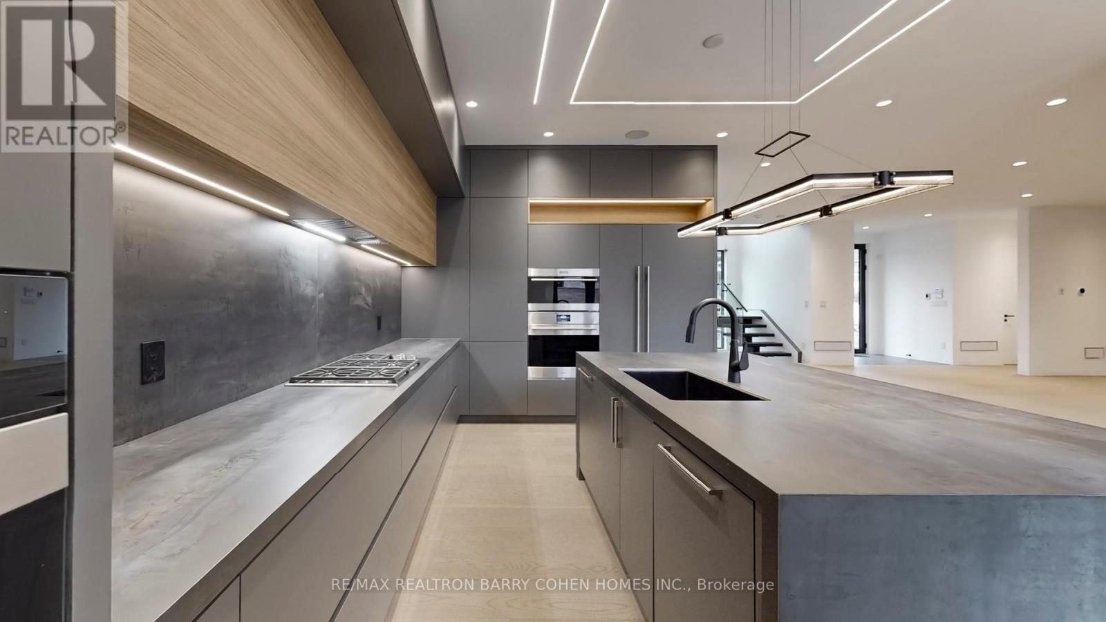 135 Imperial Street, Toronto, Ontario  M5P 1C7 - Photo 8 - C12583102