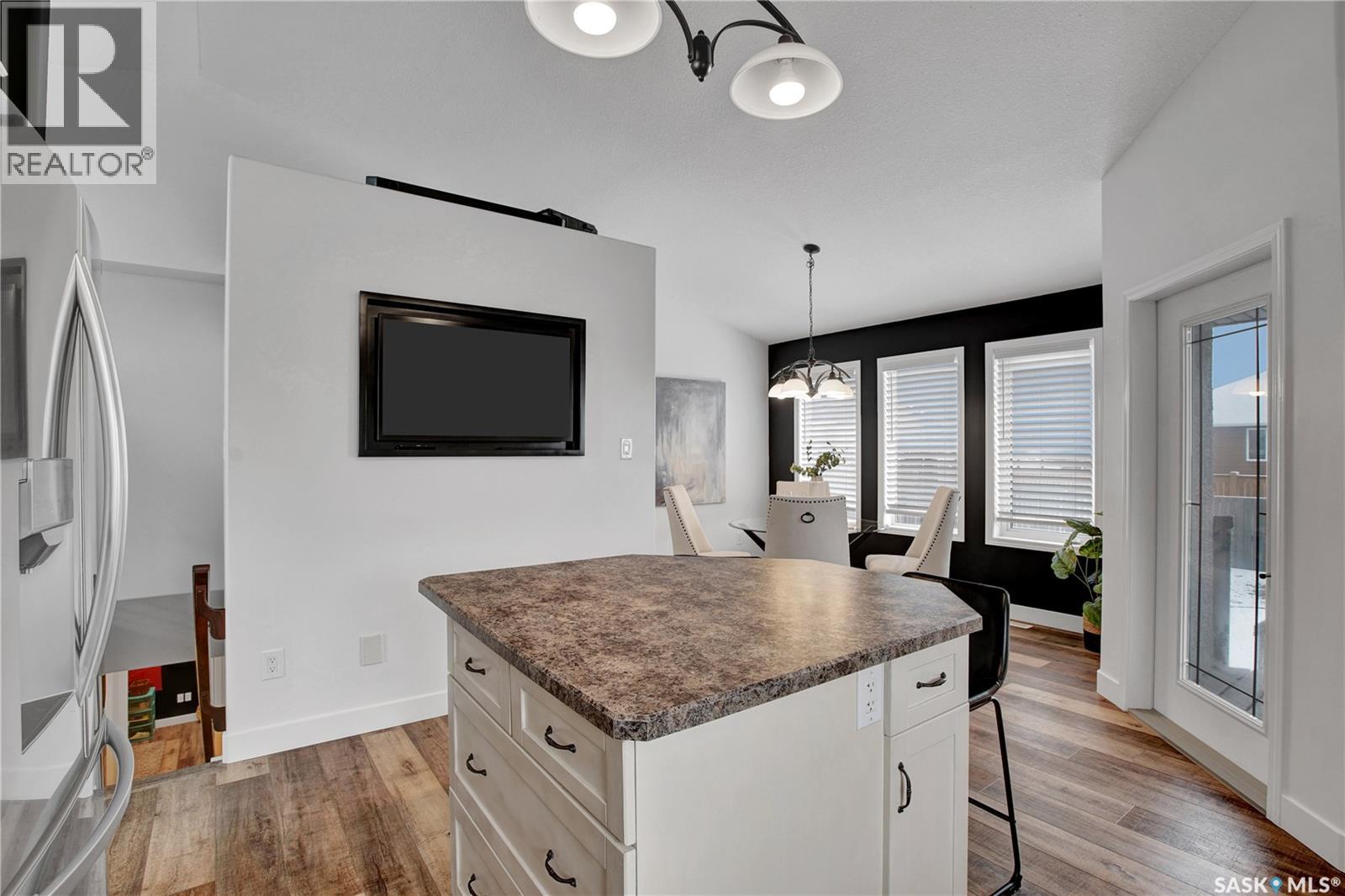 228 Floyd Court, Warman, Saskatchewan  S0K 4S1 - Photo 12 - SK024793