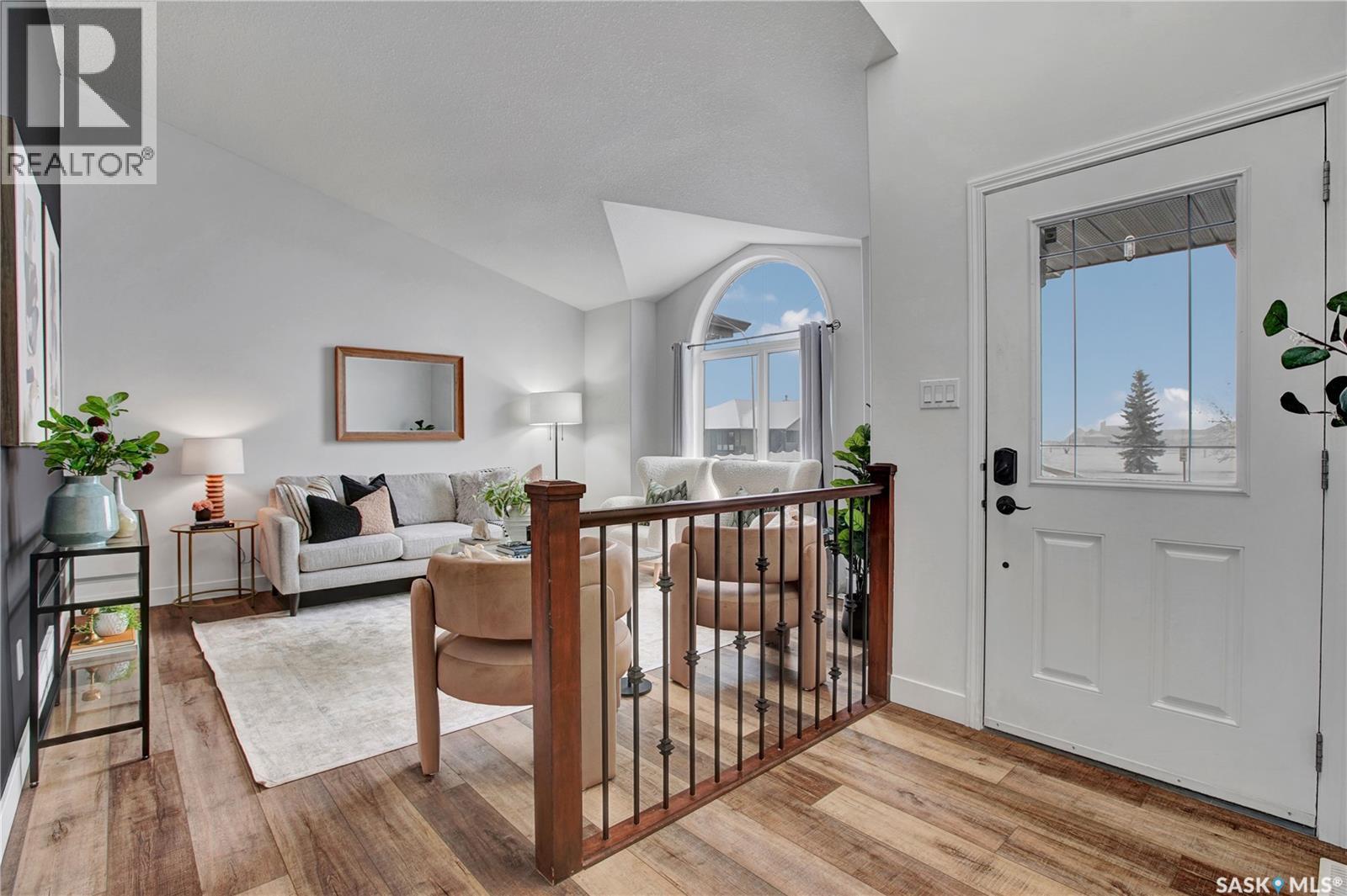 228 Floyd Court, Warman, Saskatchewan  S0K 4S1 - Photo 2 - SK024793