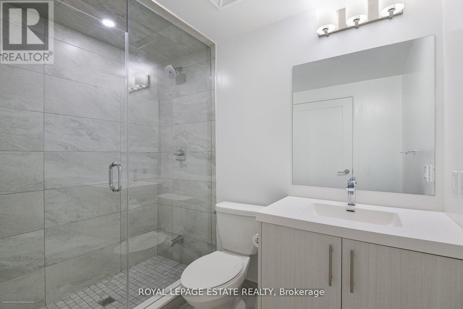 2206 - 286 Main Street, Toronto, Ontario  M4C 0B3 - Photo 16 - E12583066