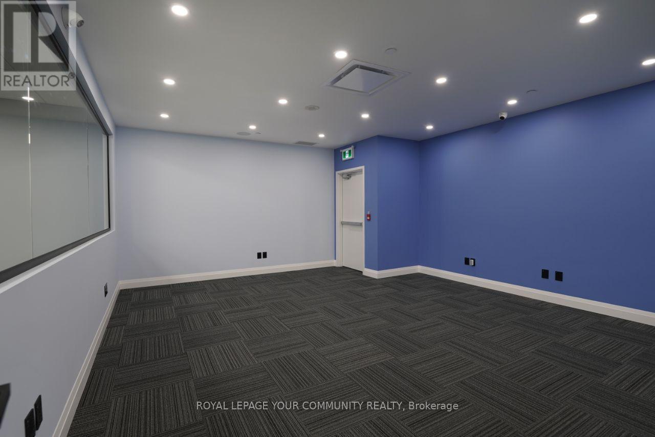 320 - 9390 WOODBINE AVENUE, Markham, Ontario