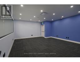 320 - 9390 WOODBINE AVENUE, Markham, Ontario