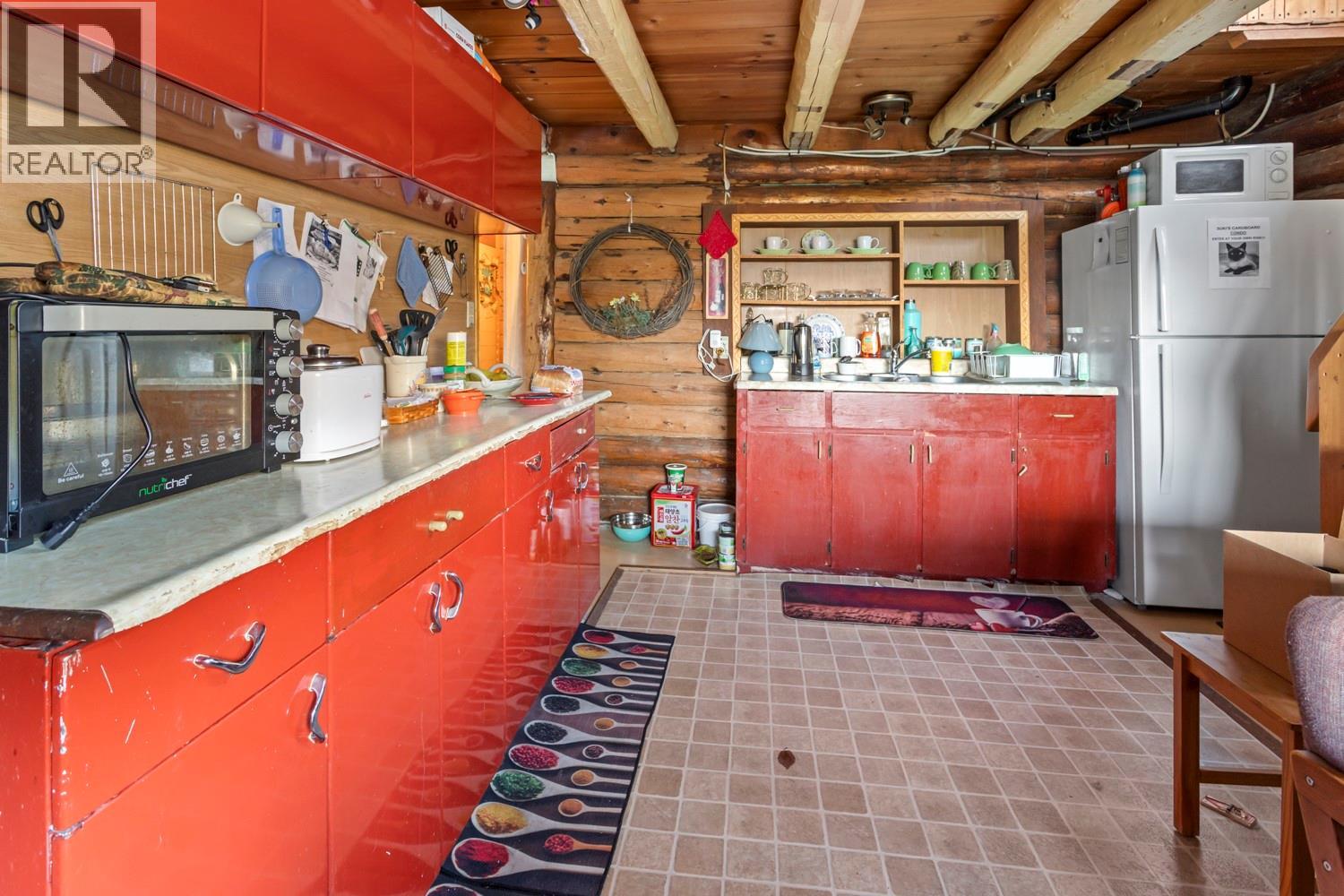 2008 Corn Creek Road, Creston, British Columbia  V0B 1G7 - Photo 5 - 10367538