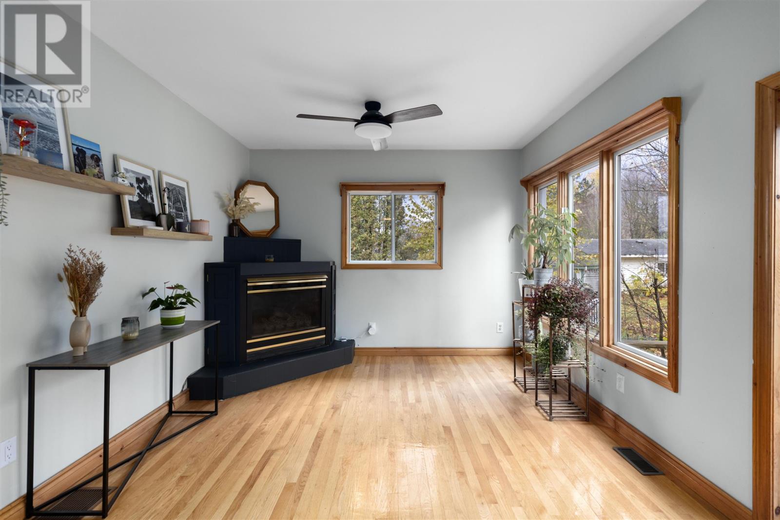 364 Chambers Ave, Sault Ste. Marie, Ontario  P6A 4W5 - Photo 5 - SM253212