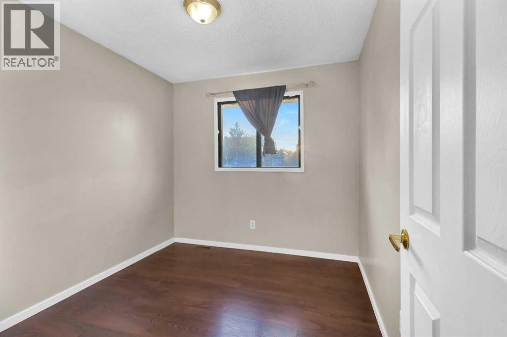 116 Shawmeadows Road Sw, Calgary, Alberta  T2Y 1B3 - Photo 17 - A2260534