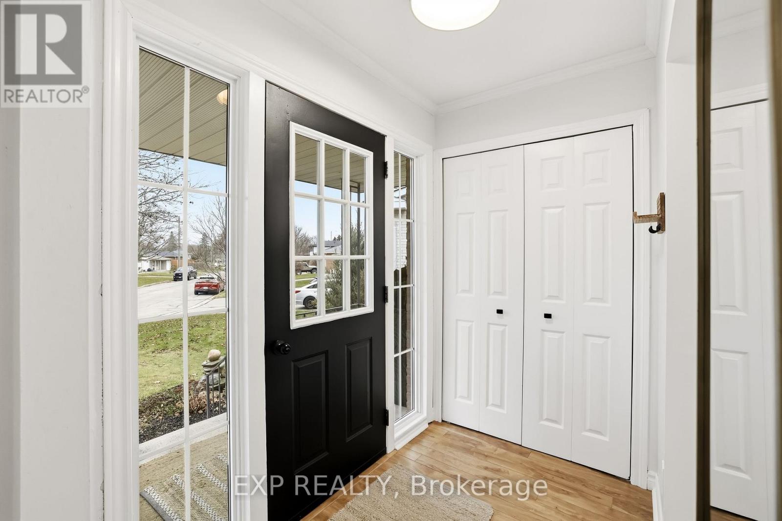 564 Sandmere Crescent, Cobourg, Ontario K9A 4R8 - Photo 7 - X12583156