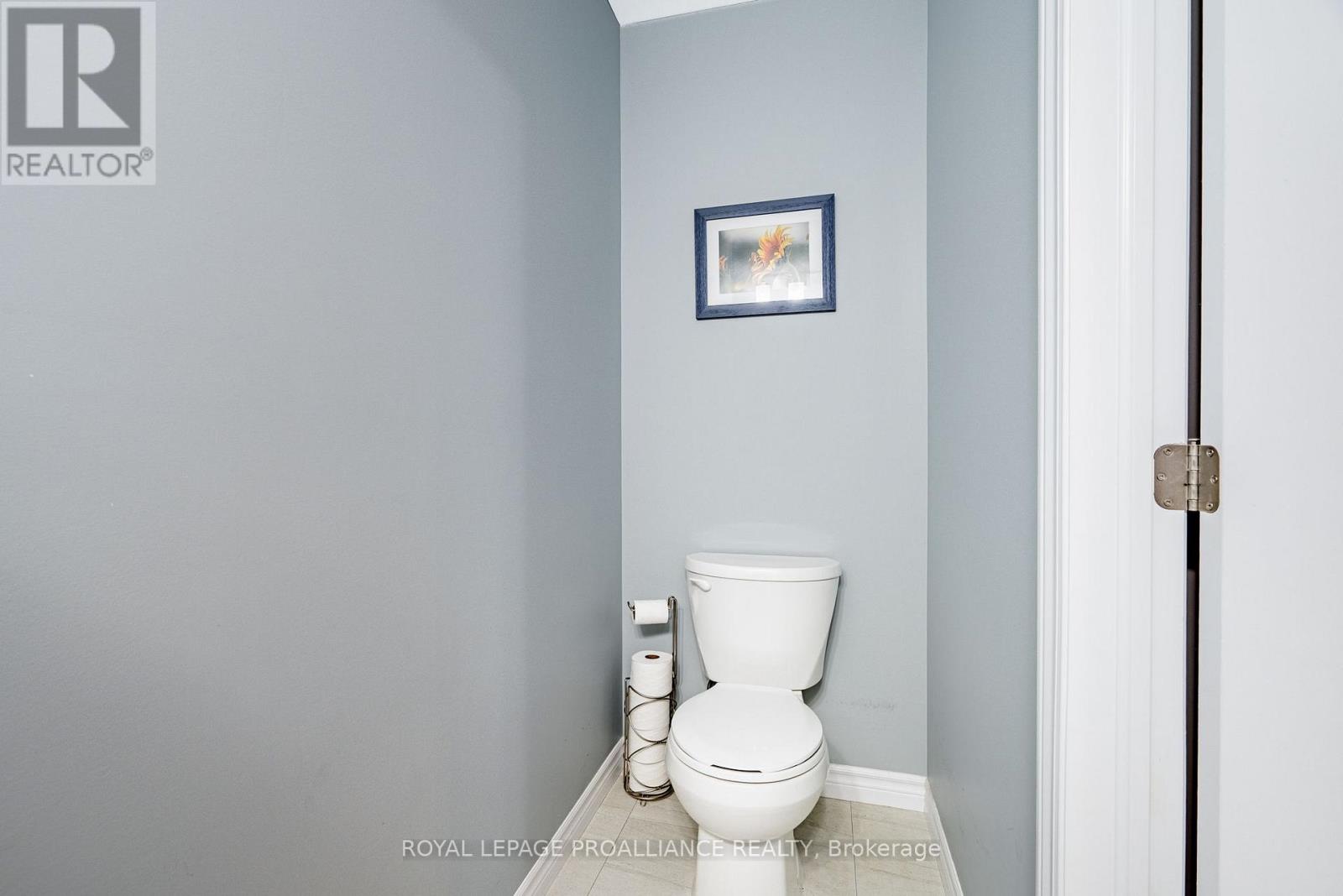 84 South George Street, Belleville, Ontario  K8N 3G9 - Photo 18 - X12583286