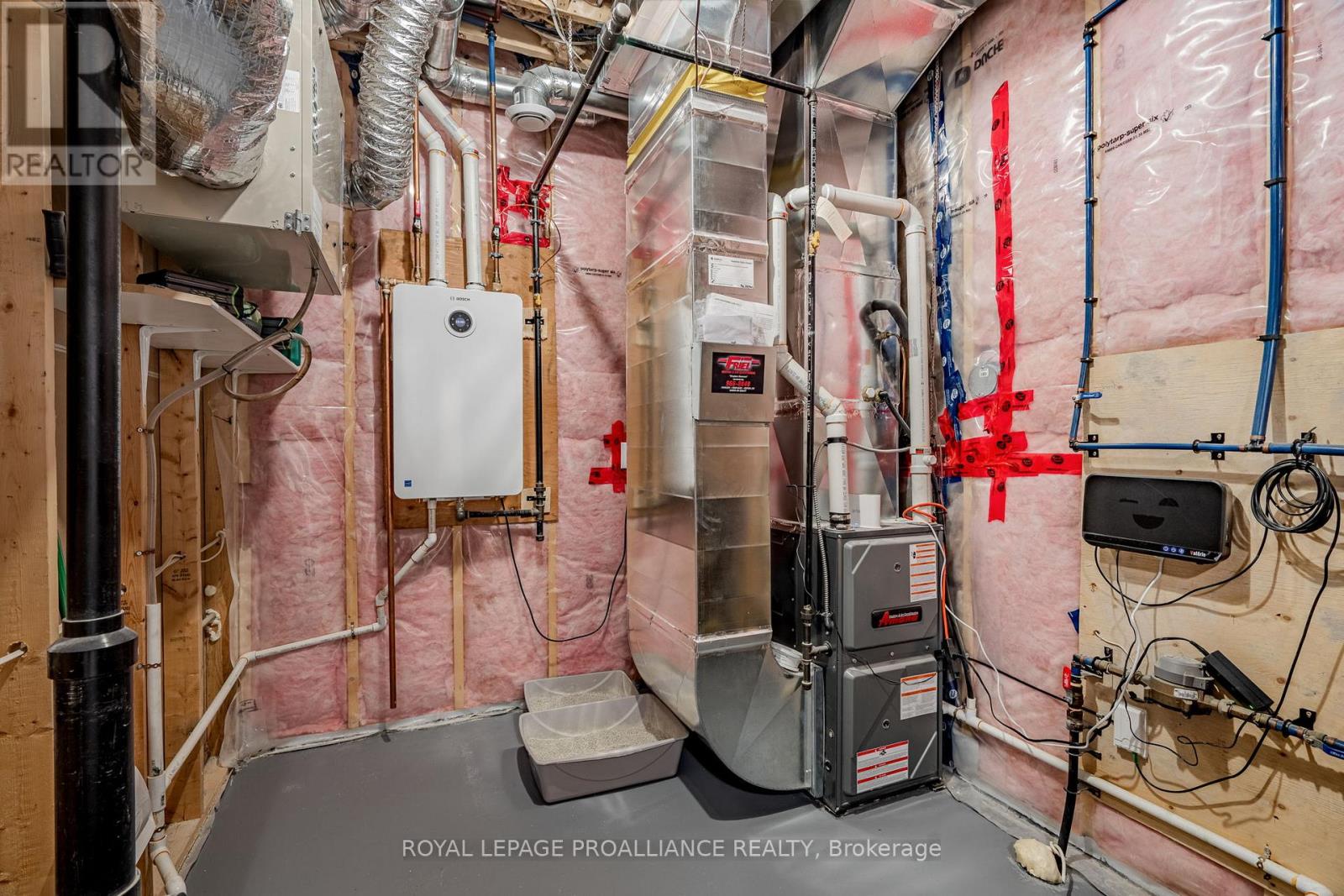 84 South George Street, Belleville, Ontario  K8N 3G9 - Photo 29 - X12583286