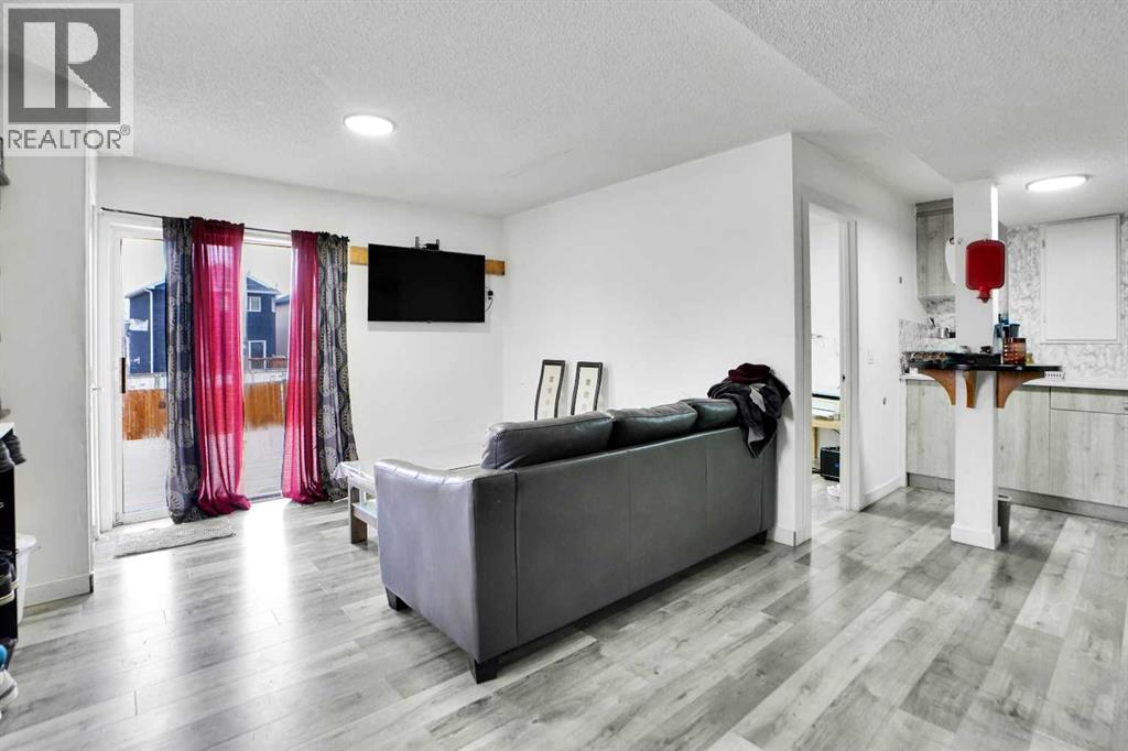 63 Martinbrook Road Ne, Calgary, Alberta  T3J 3E1 - Photo 22 - A2272341