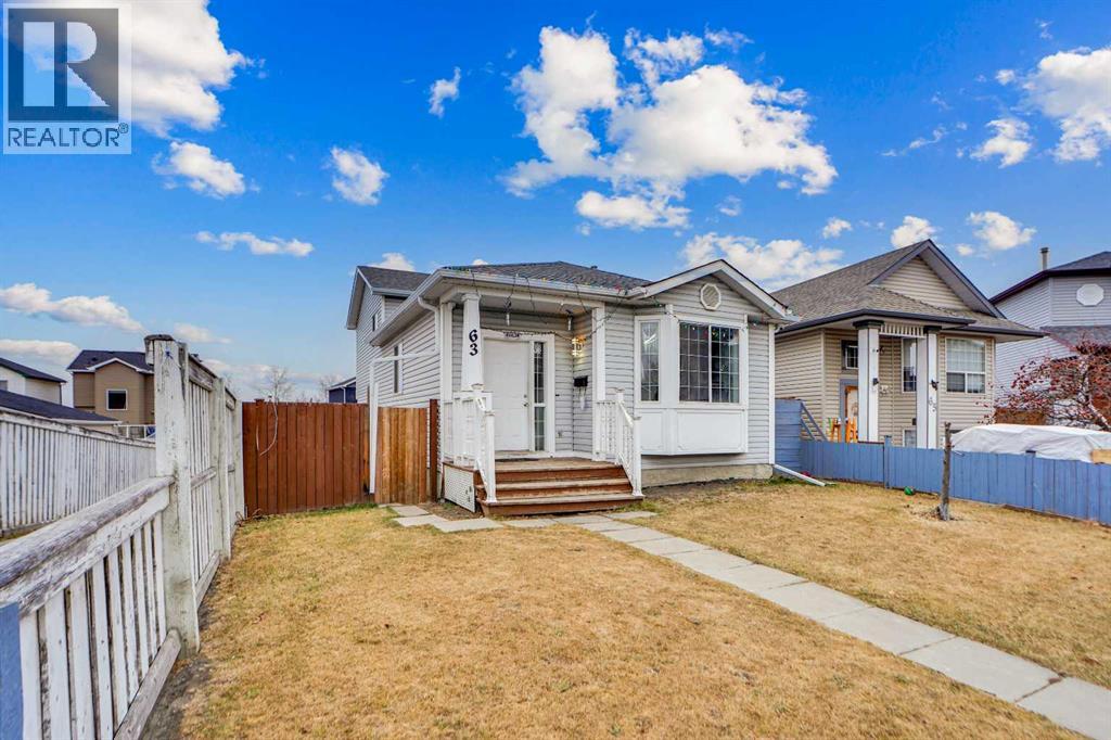 63 Martinbrook Road Ne, Calgary, Alberta  T3J 3E1 - Photo 6 - A2272341
