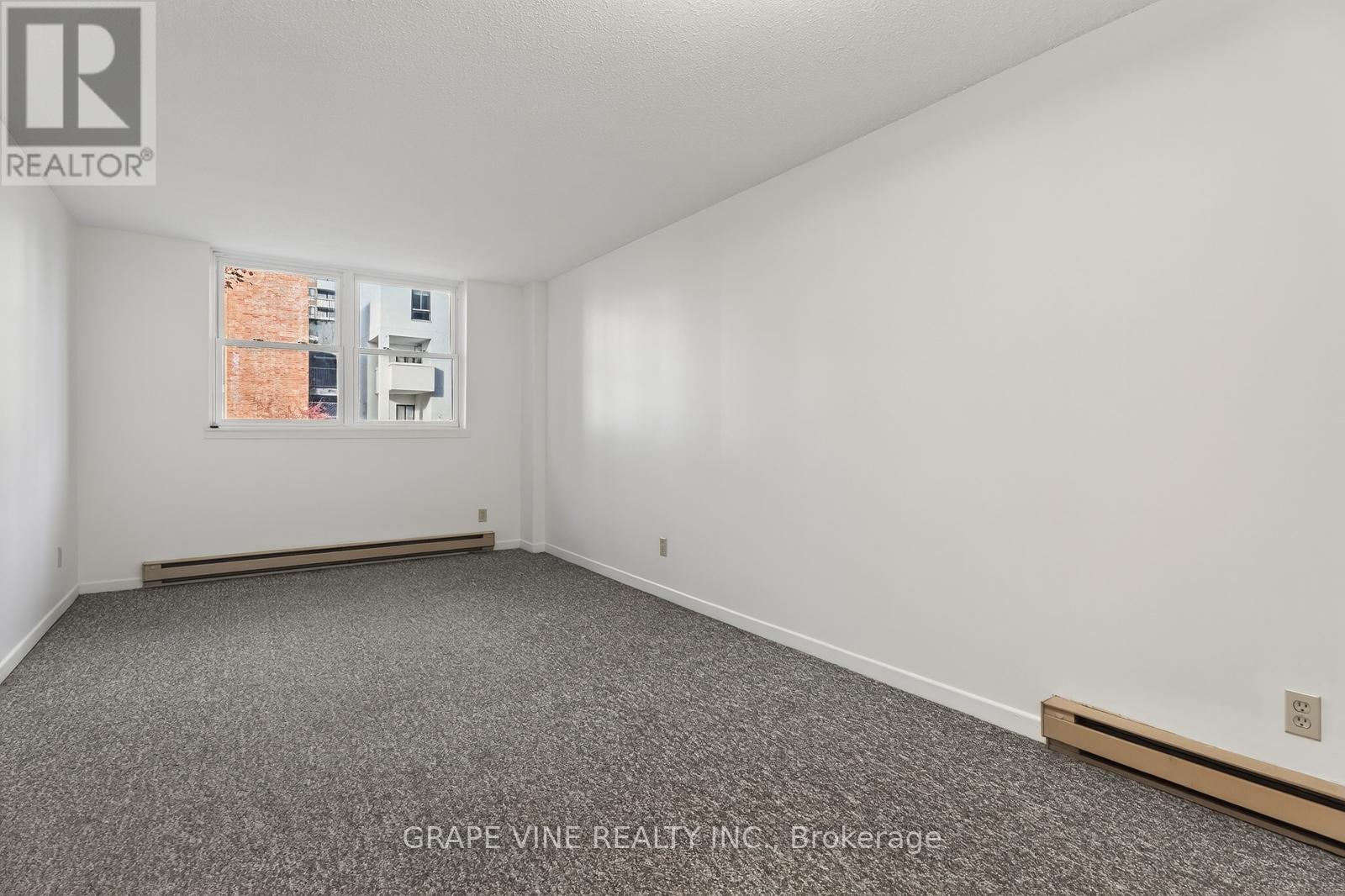 102 - 50 Burnside Avenue, Ottawa, Ontario  K1Y 2M2 - Photo 25 - X12583204