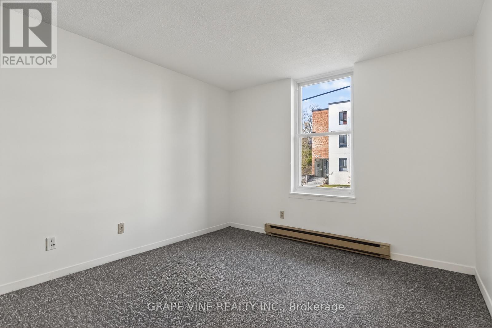 102 - 50 Burnside Avenue, Ottawa, Ontario  K1Y 2M2 - Photo 28 - X12583204