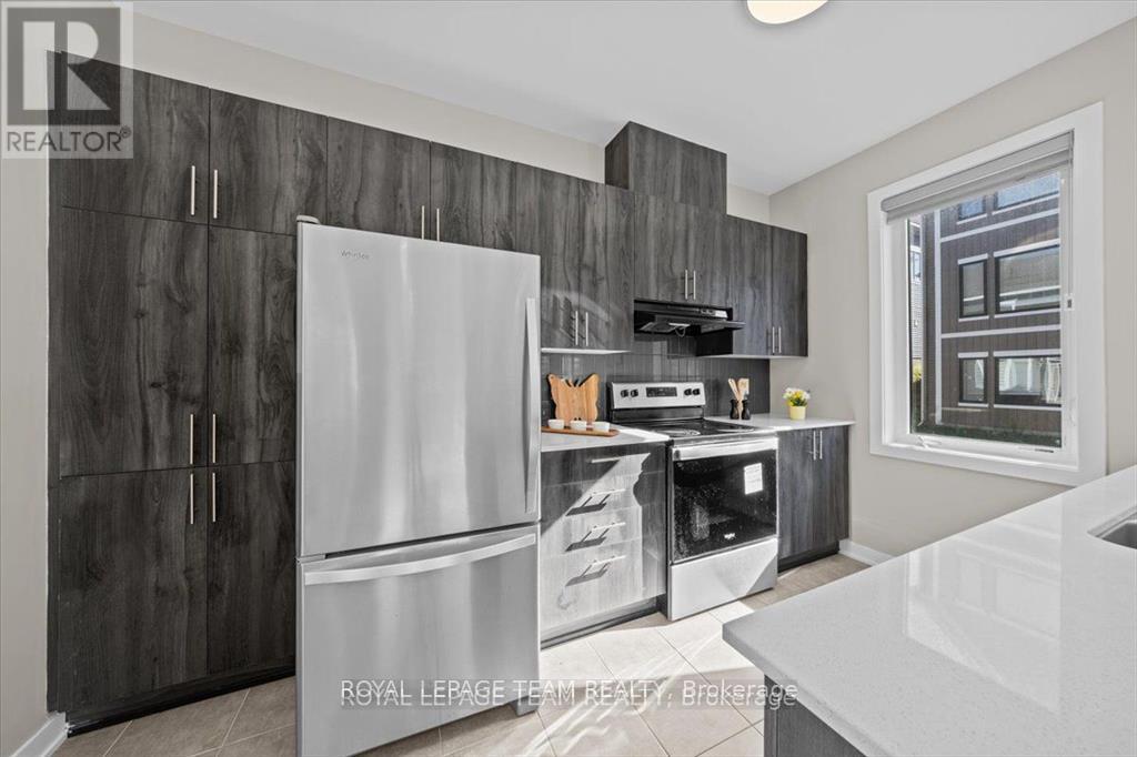 426 Epoch Street, Ottawa, Ontario  K2J 6X7 - Photo 11 - X12583208