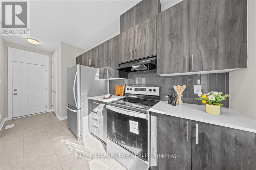 426 Epoch Street, Ottawa, Ontario  K2J 6X7 - Photo 13 - X12583208