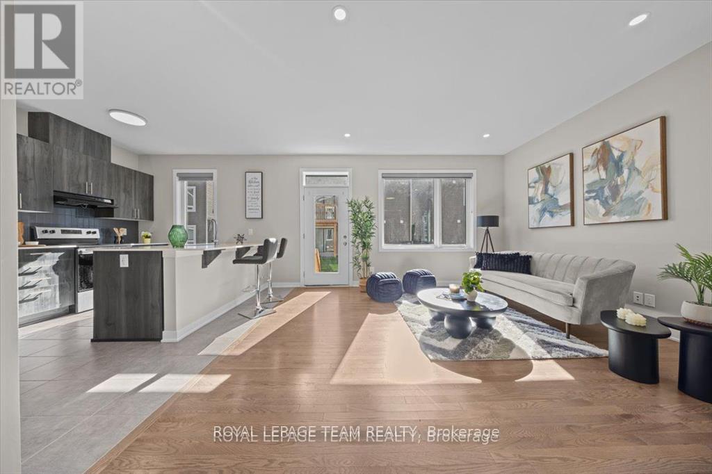 426 Epoch Street, Ottawa, Ontario  K2J 6X7 - Photo 6 - X12583208