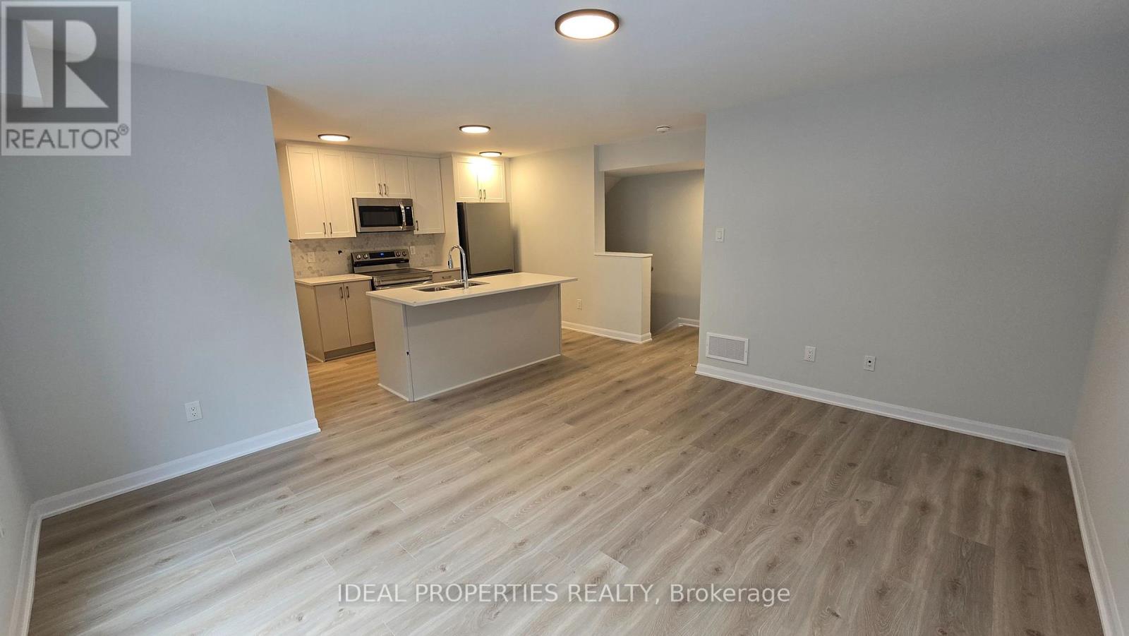 16 - 701 Glenroy Gilbert Drive, Ottawa, Ontario K2J 7N8 - Photo 2 - X12583220