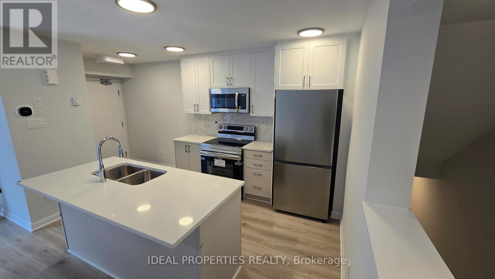 16 - 701 Glenroy Gilbert Drive, Ottawa, Ontario K2J 7N8 - Photo 3 - X12583220