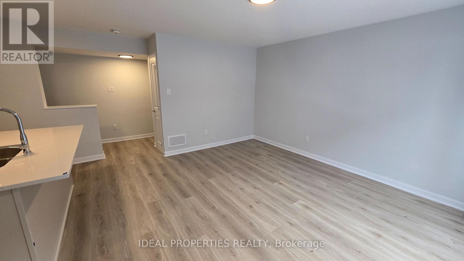 16 - 701 Glenroy Gilbert Drive, Ottawa, Ontario K2J 7N8 - Photo 5 - X12583220