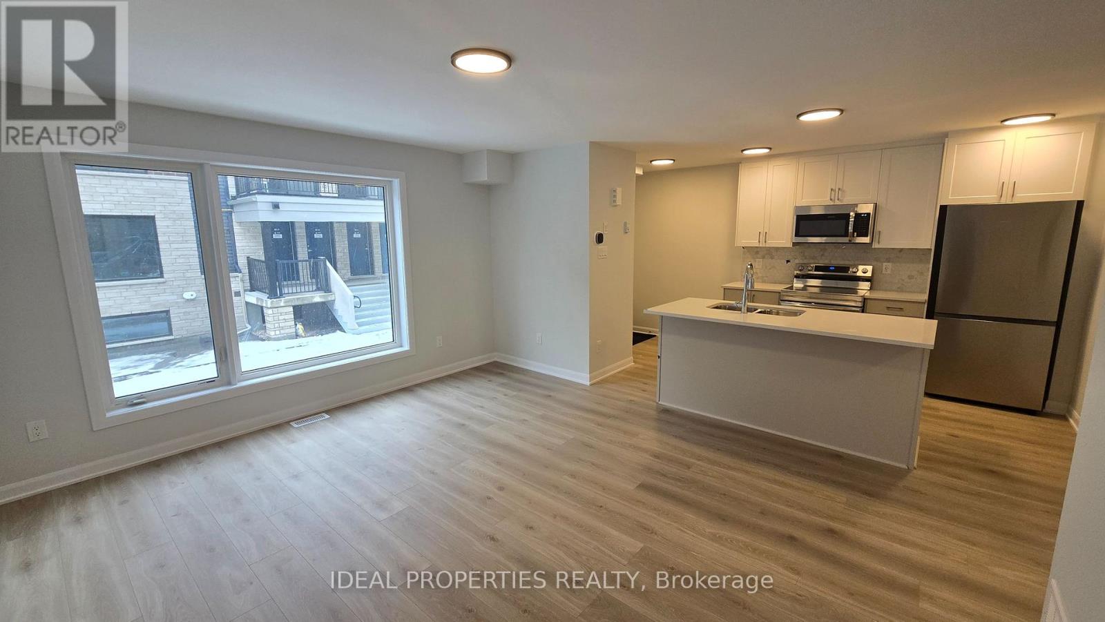 16 - 701 Glenroy Gilbert Drive, Ottawa, Ontario K2J 7N8 - Photo 7 - X12583220