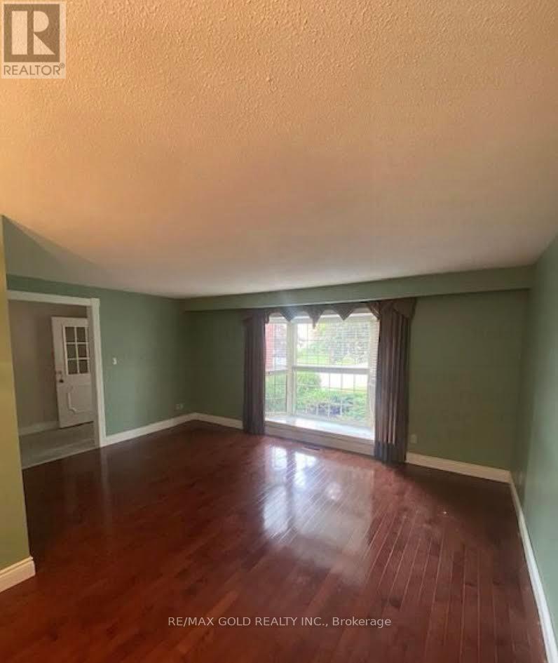 30 Blackthorn Lane, Brampton, Ontario  L6V 3K8 - Photo 20 - W12583072