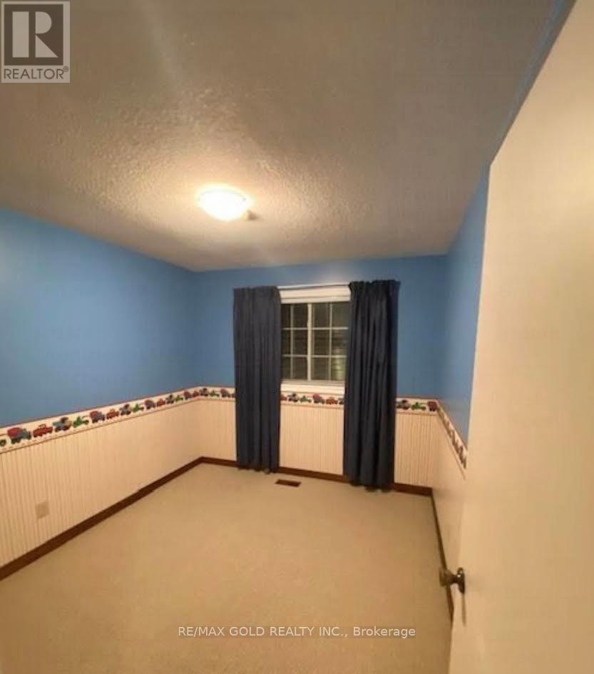 30 Blackthorn Lane, Brampton, Ontario  L6V 3K8 - Photo 23 - W12583072