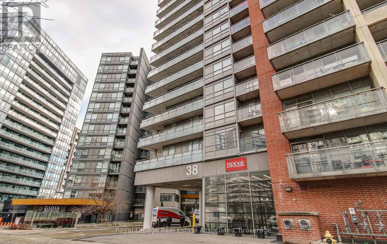 2211 - 38 Joe Shuster Way, Toronto, Ontario  M6K 0A5 - Photo 2 - W12583078