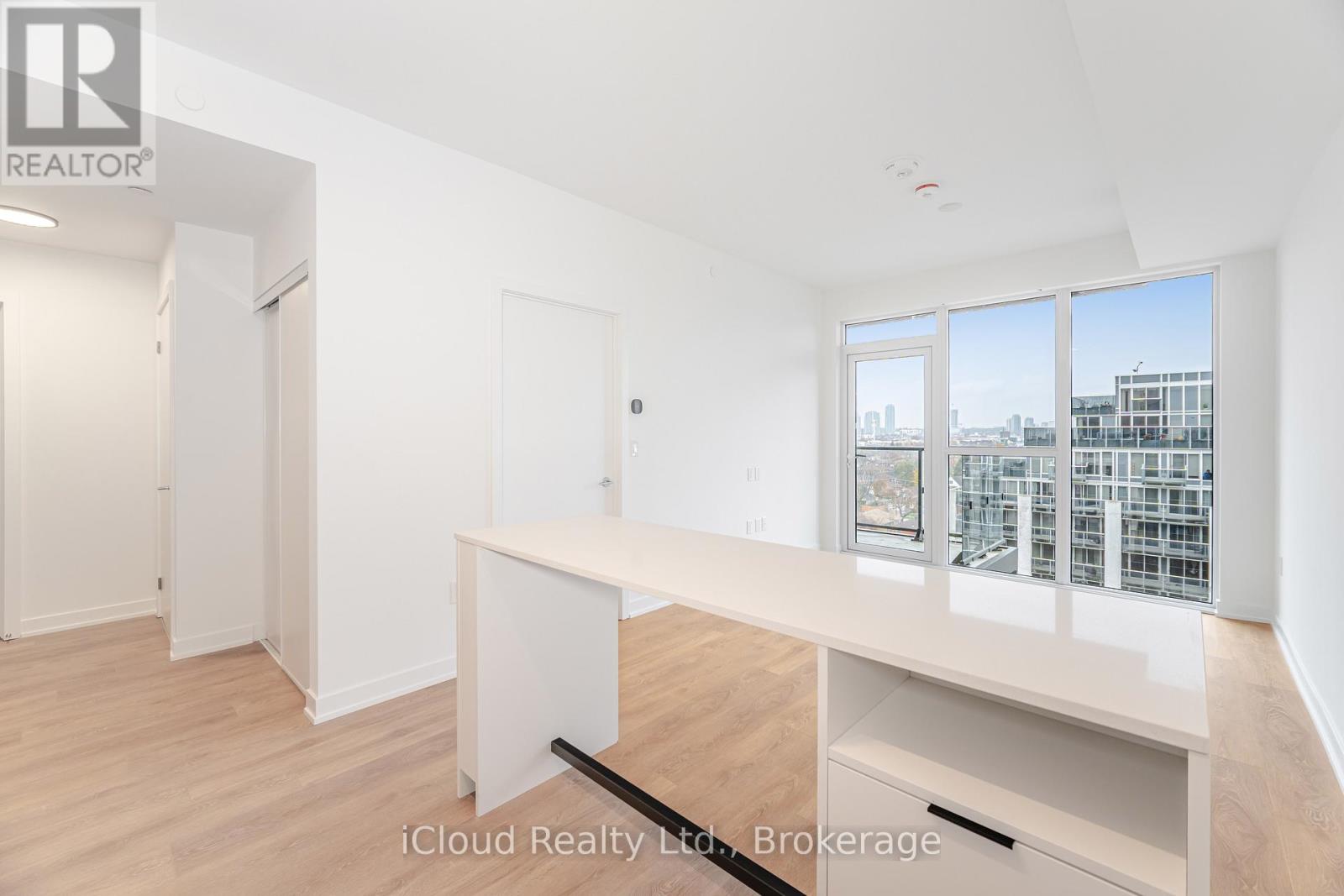 719 - 1037 The Queensway, Toronto, Ontario M8Z 6C7 - Photo 14 - W12583080