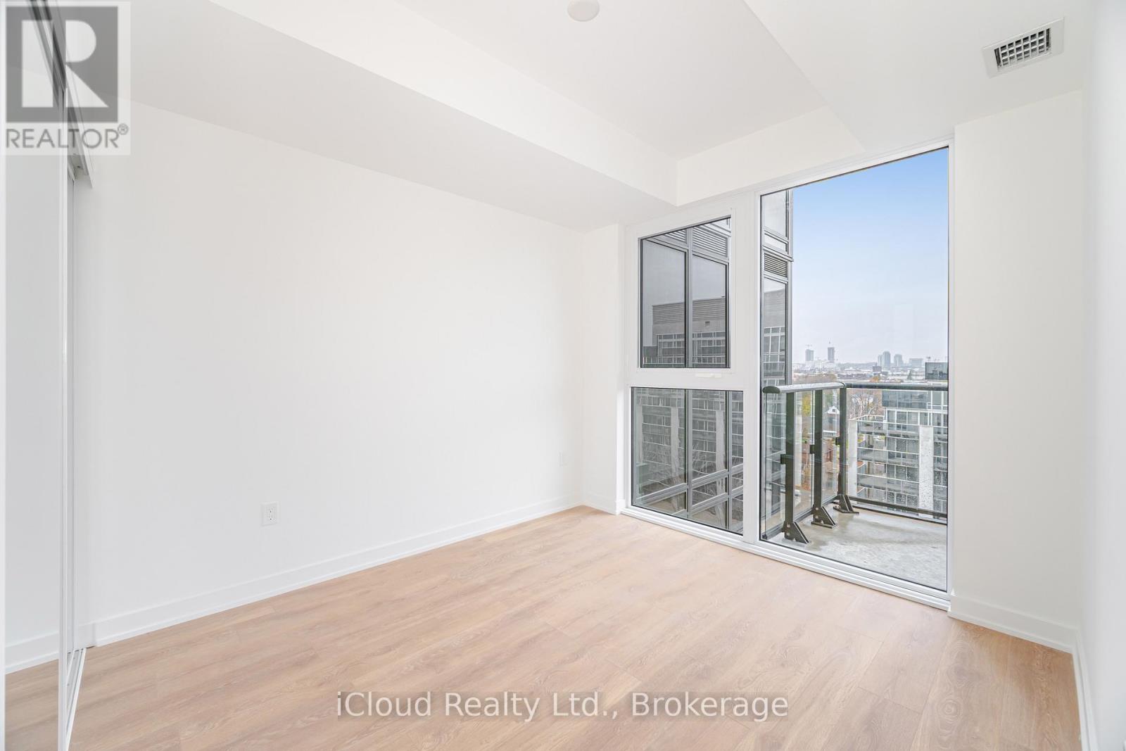 719 - 1037 The Queensway, Toronto, Ontario M8Z 6C7 - Photo 19 - W12583080