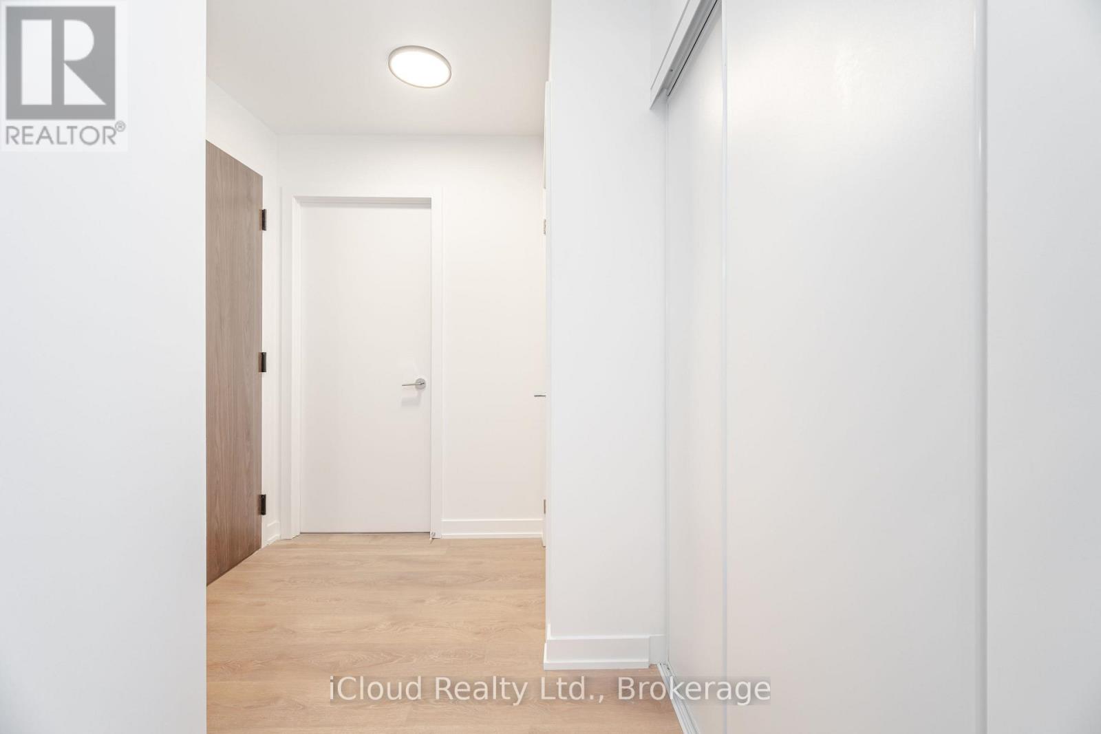 719 - 1037 The Queensway, Toronto, Ontario M8Z 6C7 - Photo 6 - W12583080