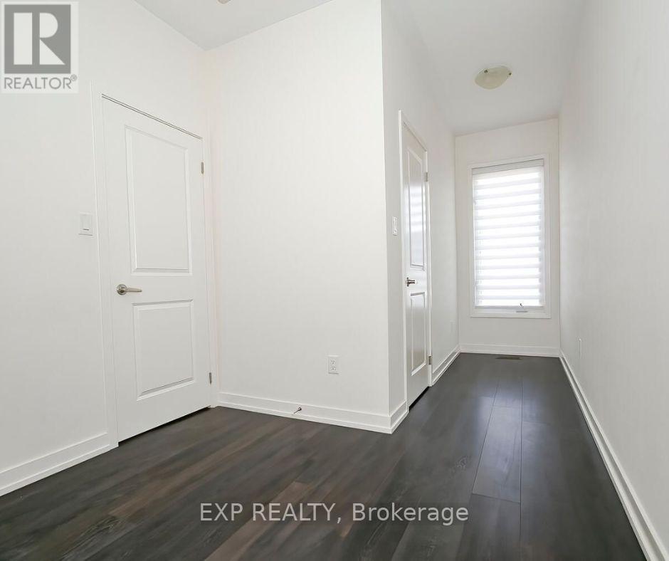 177 Sabina Drive, Oakville, Ontario  L6H 0W3 - Photo 17 - W12583106